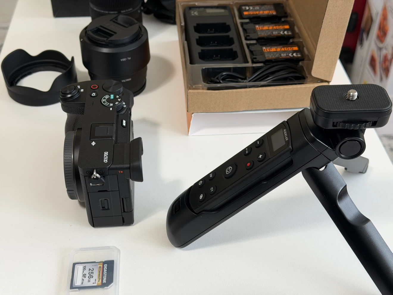 Sony Alpha a6700 Camera Bundle with Sigma Lenses and Accessories - photo 4