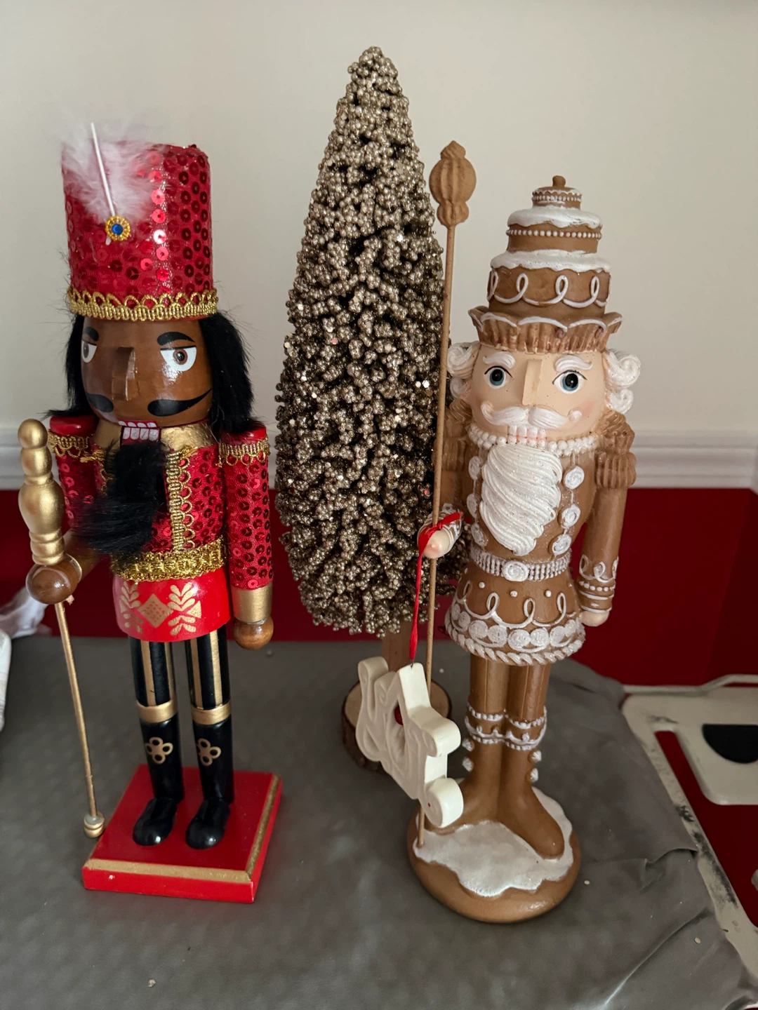 Set of 4 Christmas Figurines