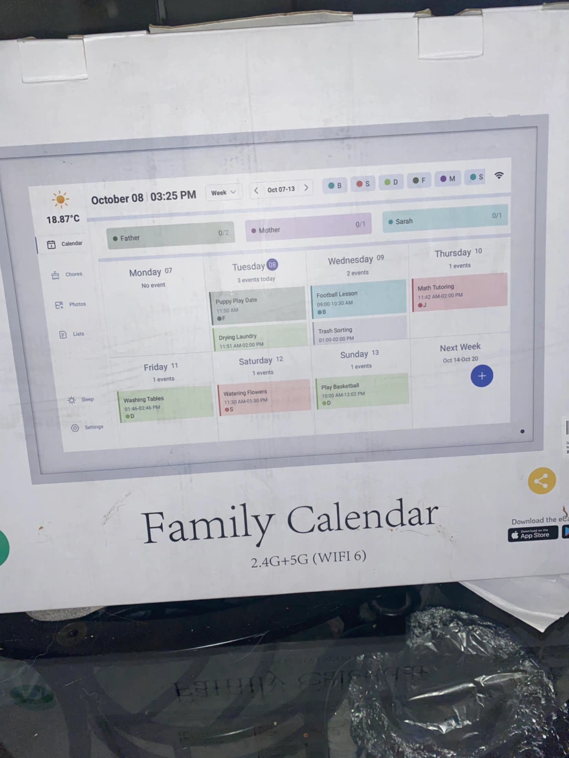 Family Calendar Digital Display