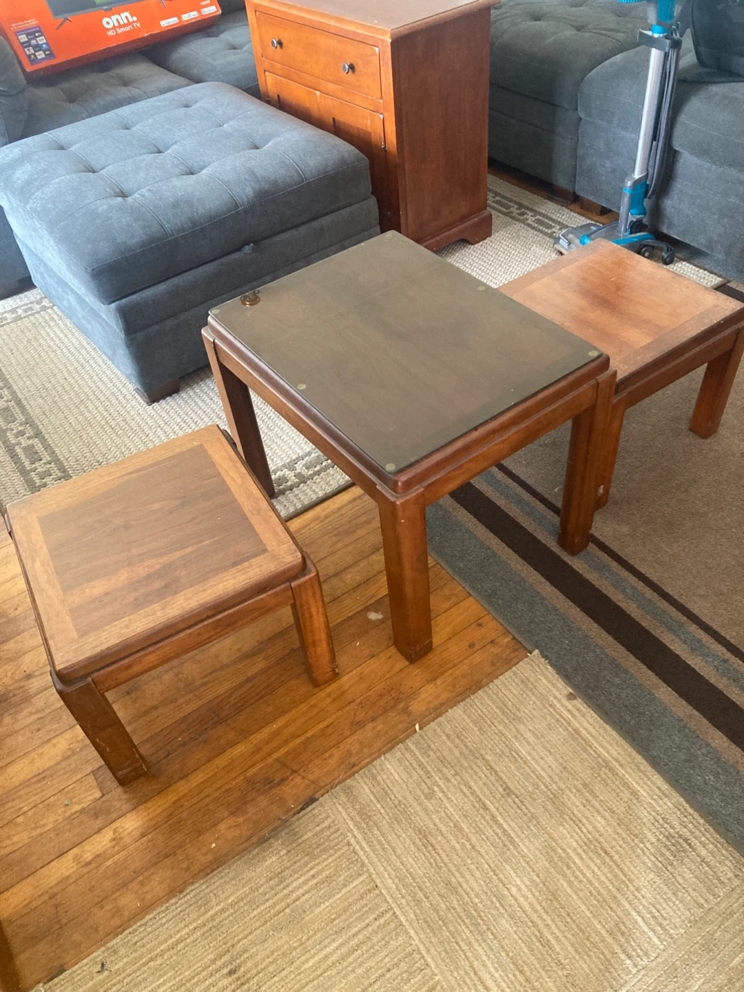 1 Coffee table & 2 end Tables