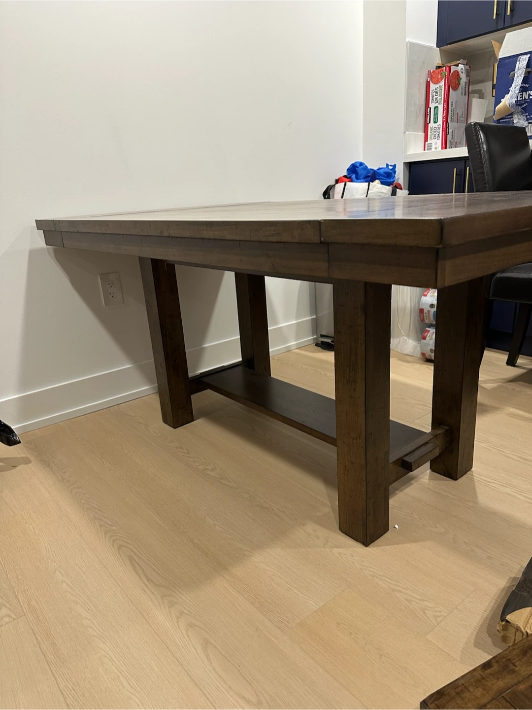Solid Wood Extendable Dining Table – 2 Leaves - photo 2