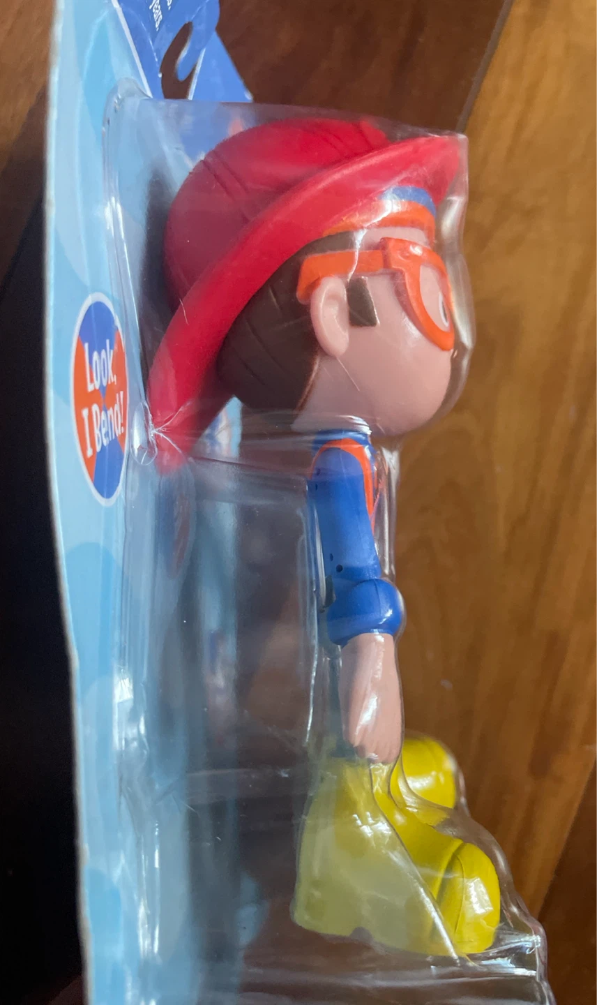Fireman Blippi Bendables Figure - photo 3