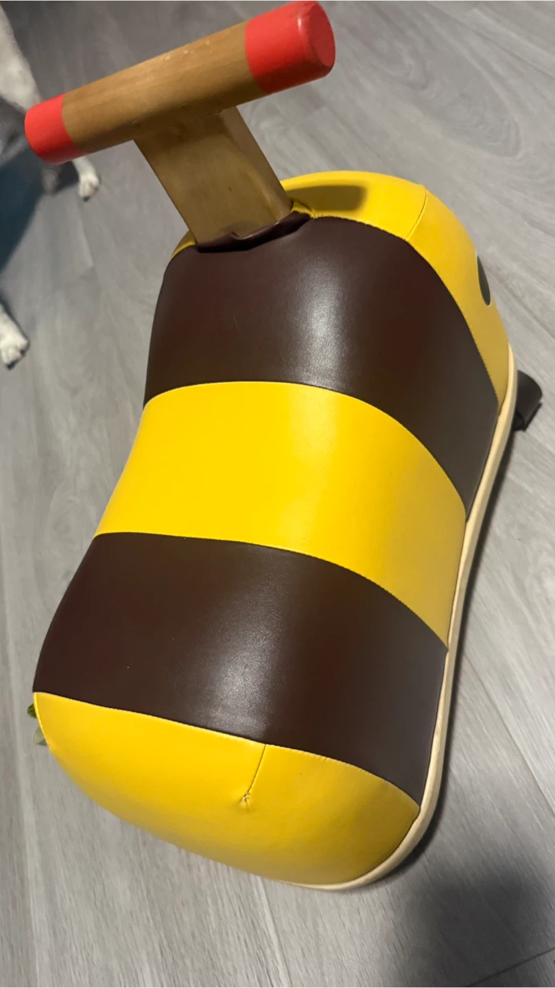 Ride-on Toy Bee check more pictures - photo 3