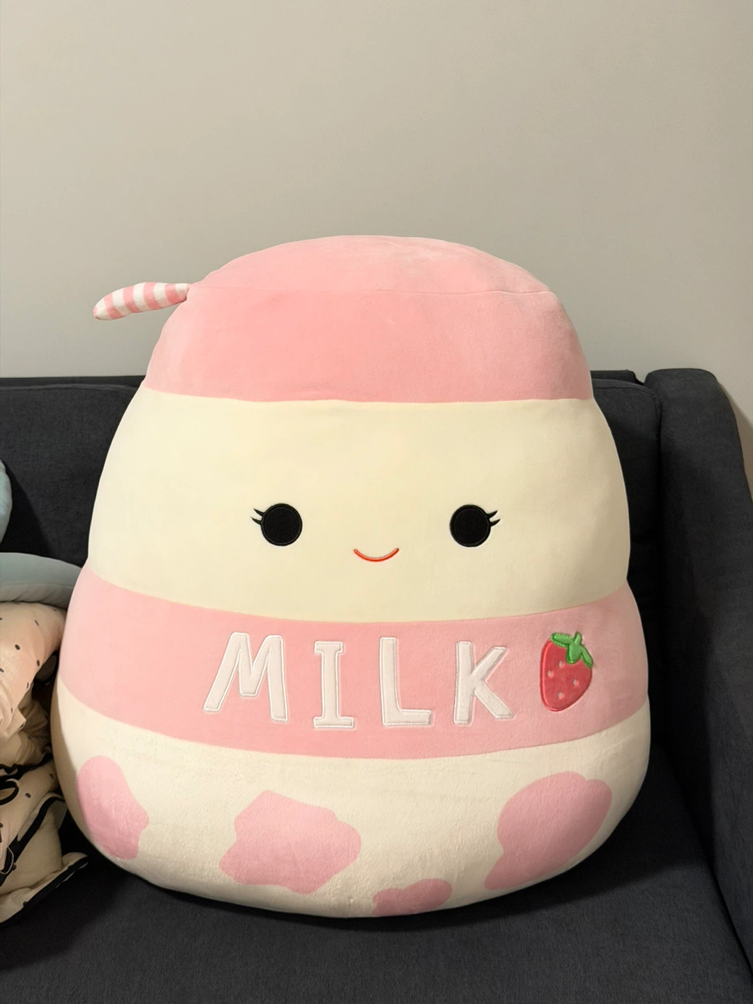 ~60 CM Strawberry Milk Squishmallows (HUGE SIZE)