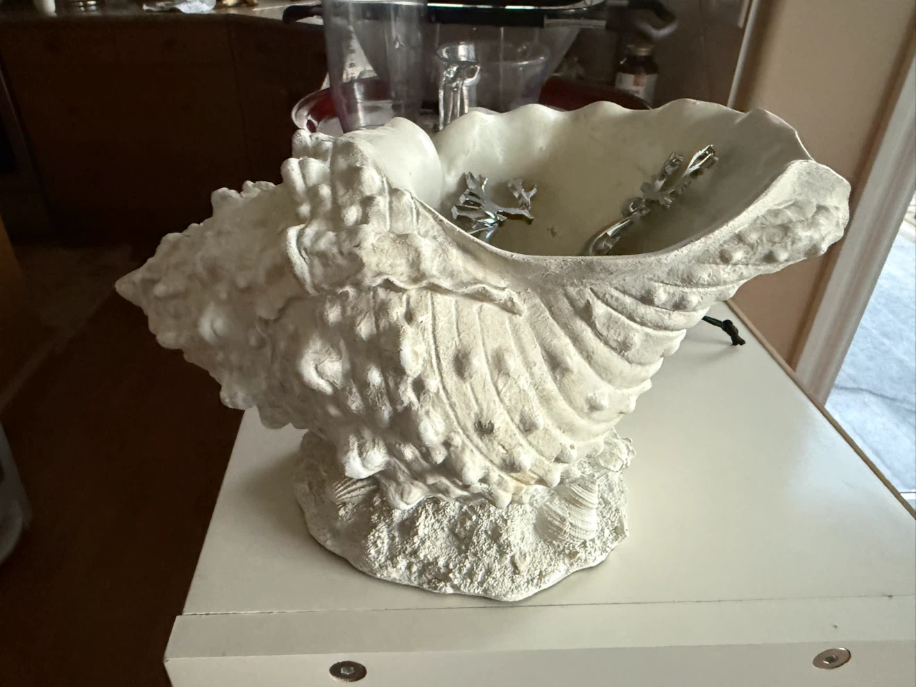 Seashell Shaped Decorative Bowl