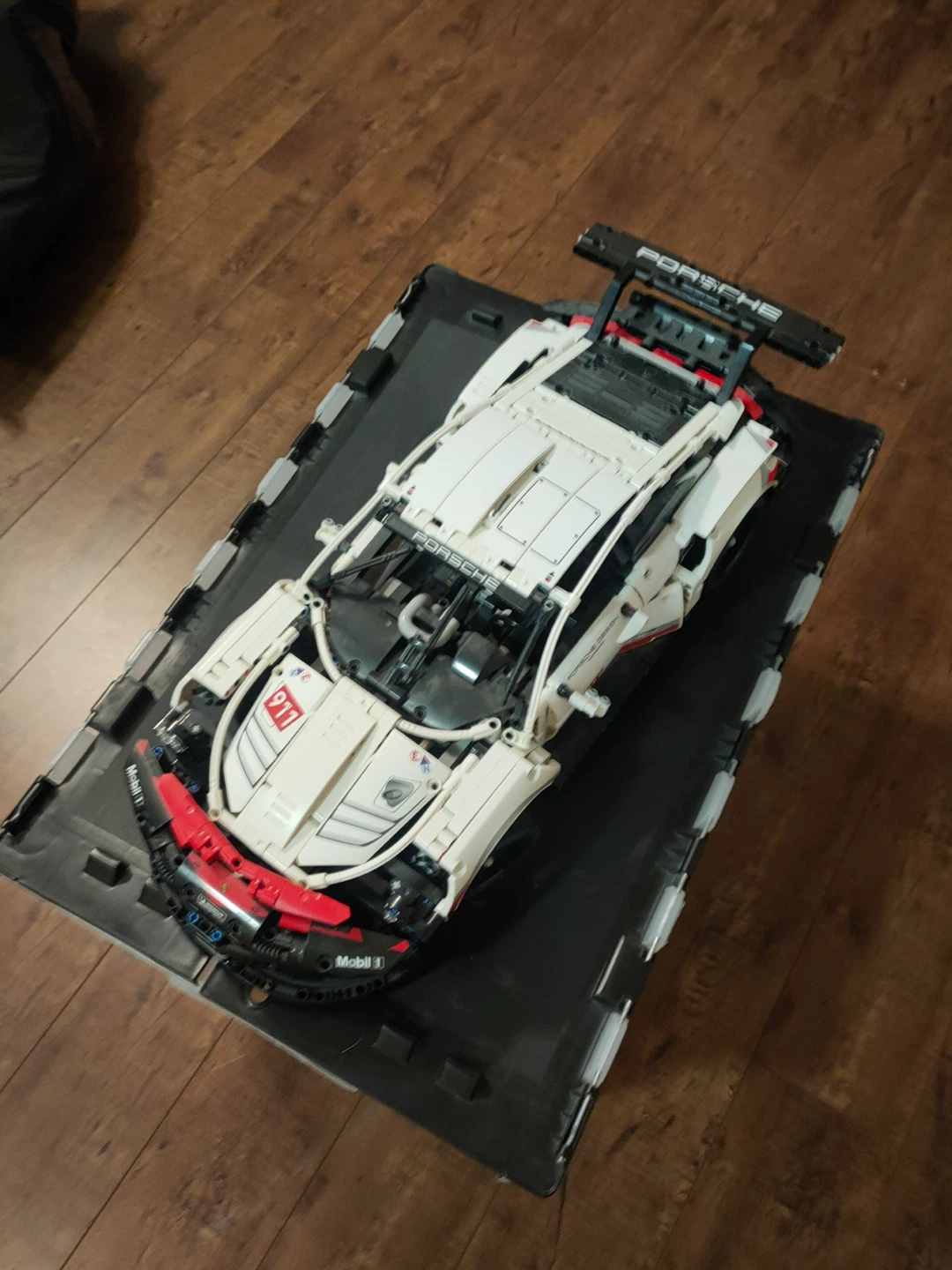 LEGO Porsche 911 RSR (Container and manual included) No box - photo 2