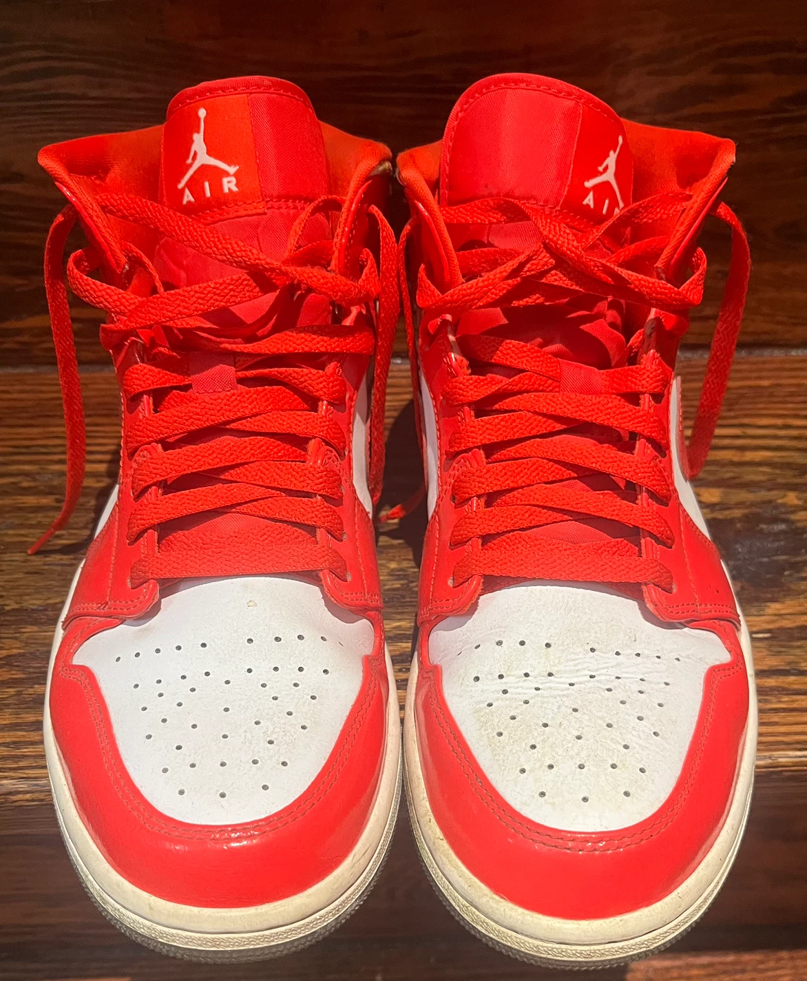 Air Jordan 1 Mid SE "Barcelona Sweater" - photo 4