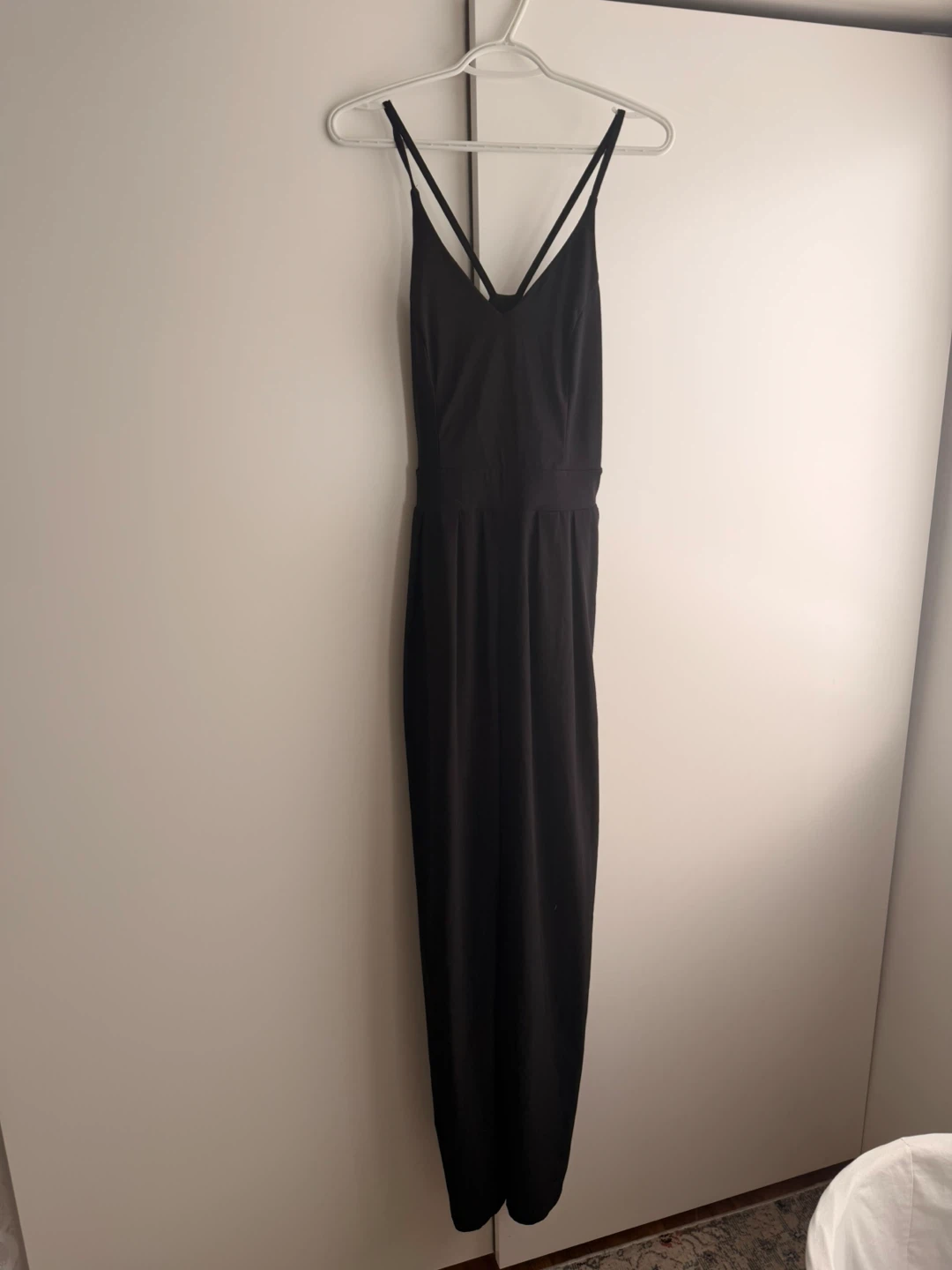 Selection of Halara pants -size medium - photo 2