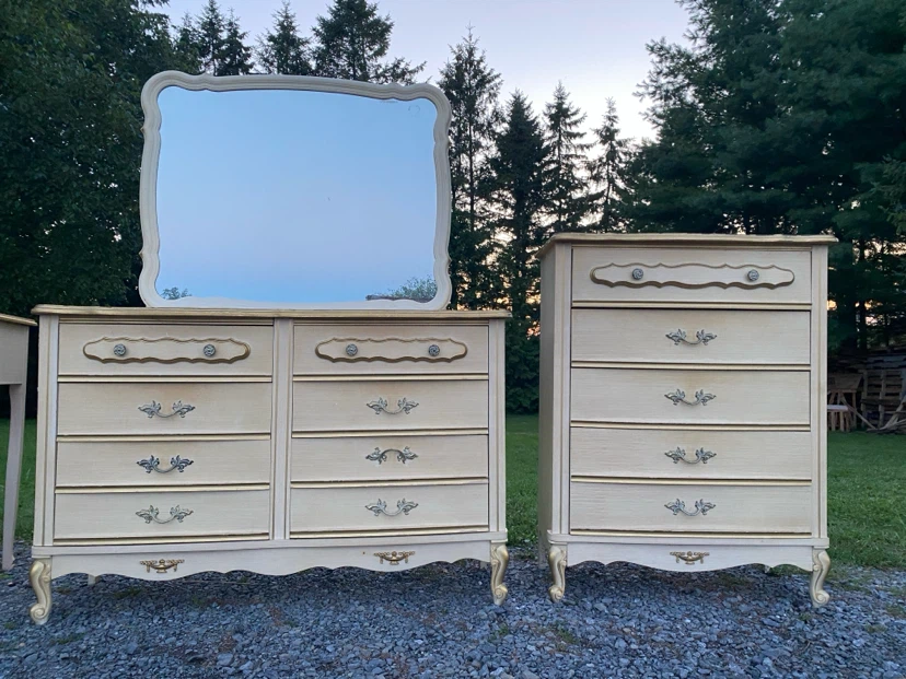 Vintage Bonnet by Sears French Dresser Set (CAN DELIVER)