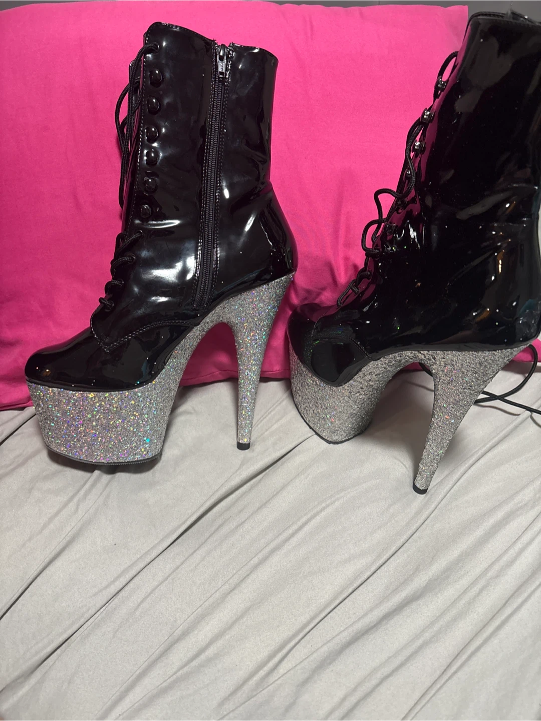 BRAND NEW PLEASER HEELS - photo 5