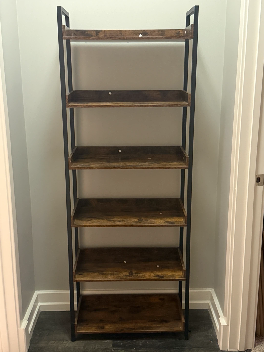 Ladder Bookshelf