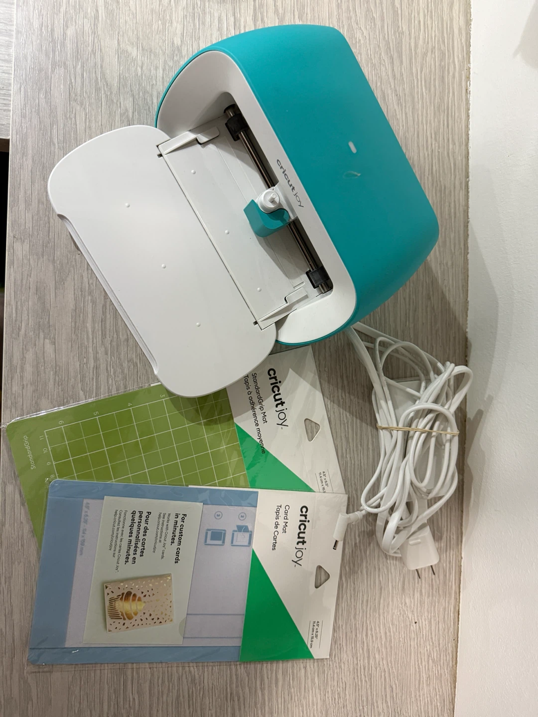1st edition Cricut Joy machine