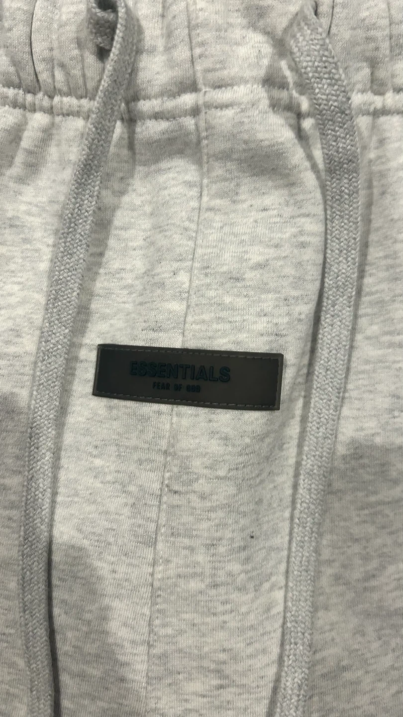 ESSENTIALS Fear of God Sweat Shorts - photo 3