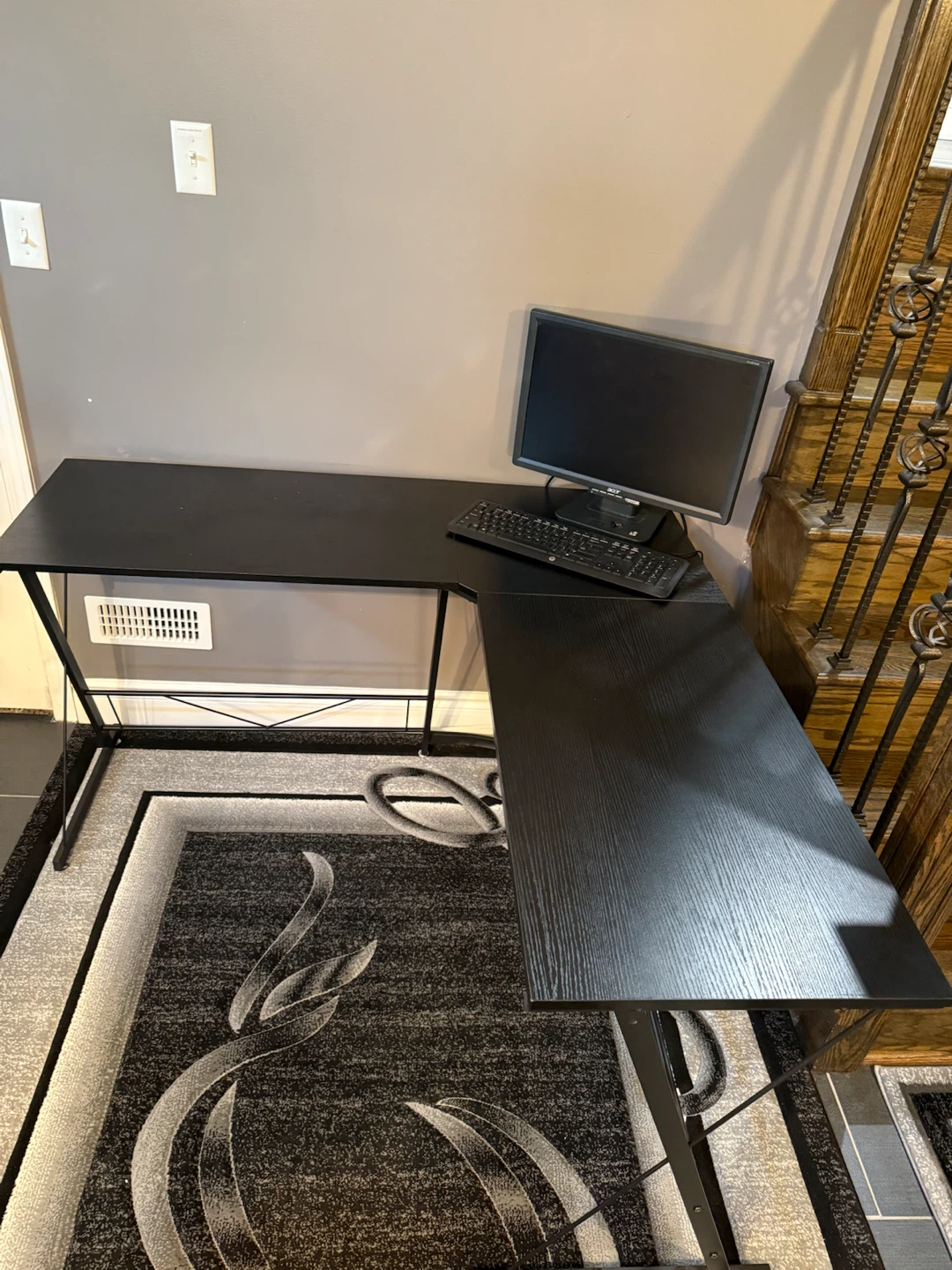 Gaming Desk - photo 2
