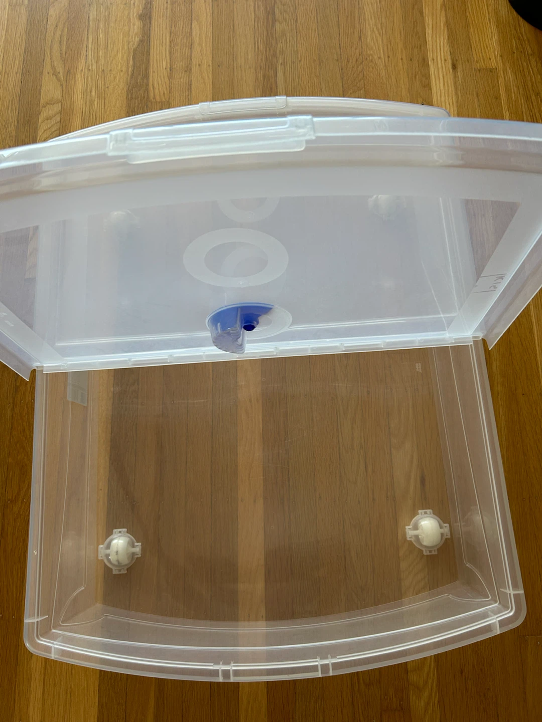 Clear Plastic Storage Bin with Lid and wheels - photo 2