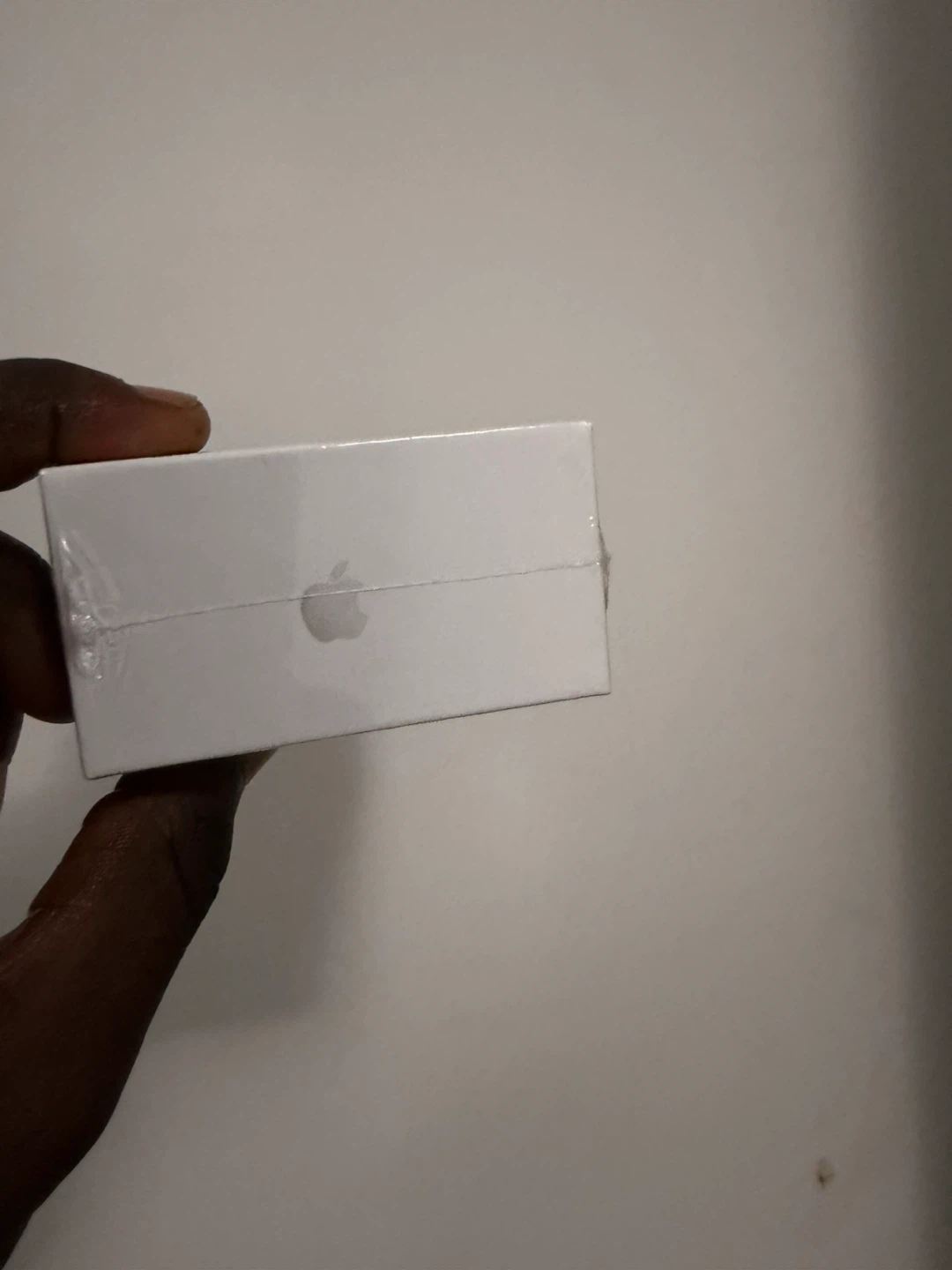 3 Apple AirPods one with nose cancellations - photo 3