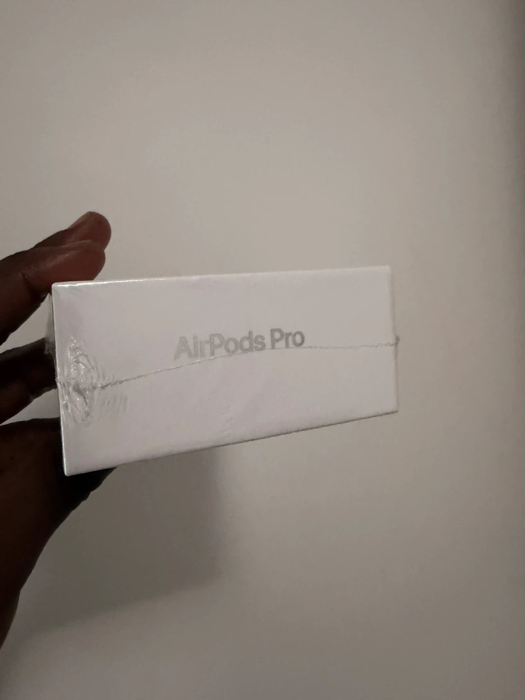 3 Apple AirPods one with nose cancellations - photo 4