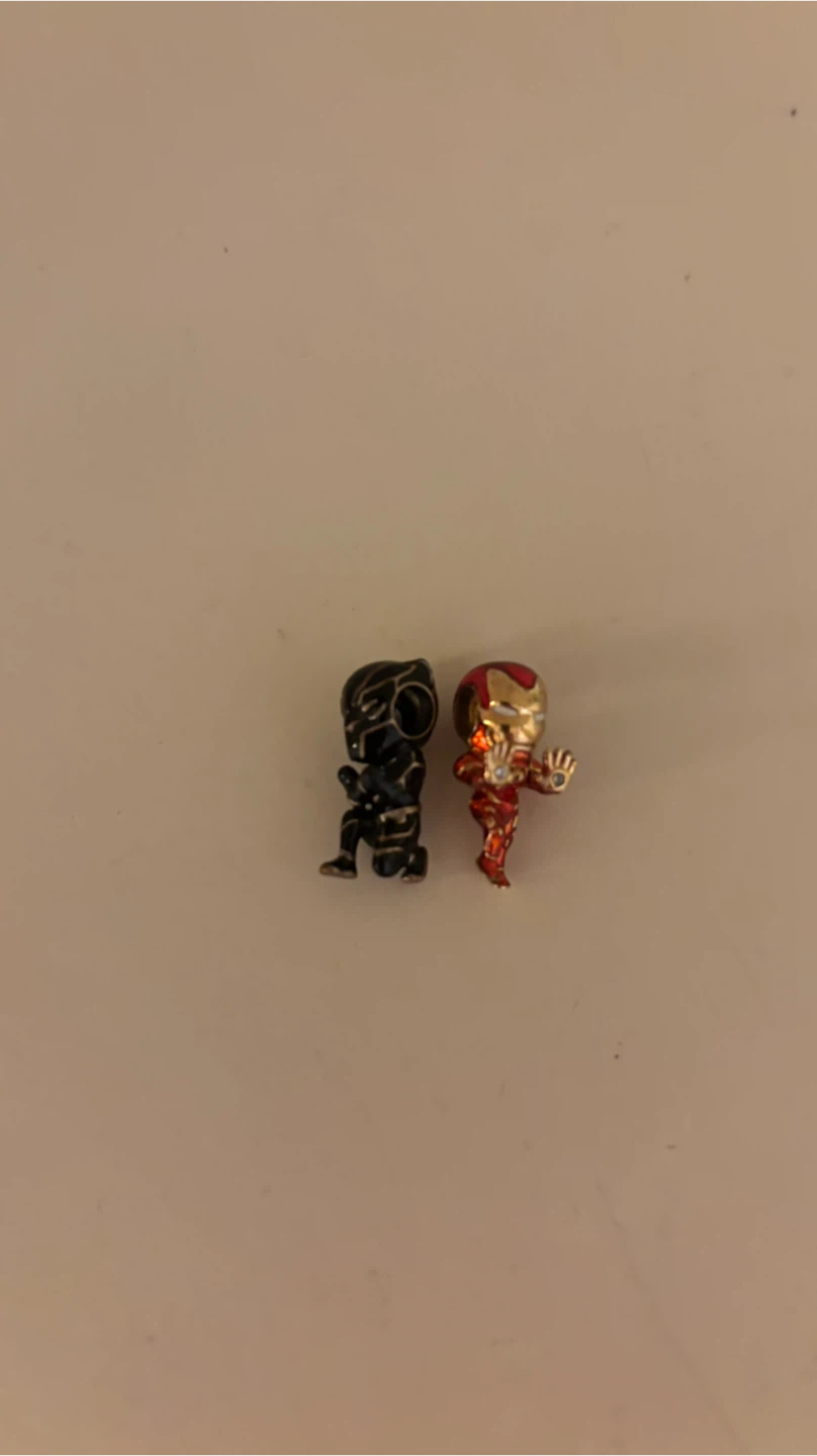 Pandora Gold Plated Iron Man & Black Panther Charms - photo 2