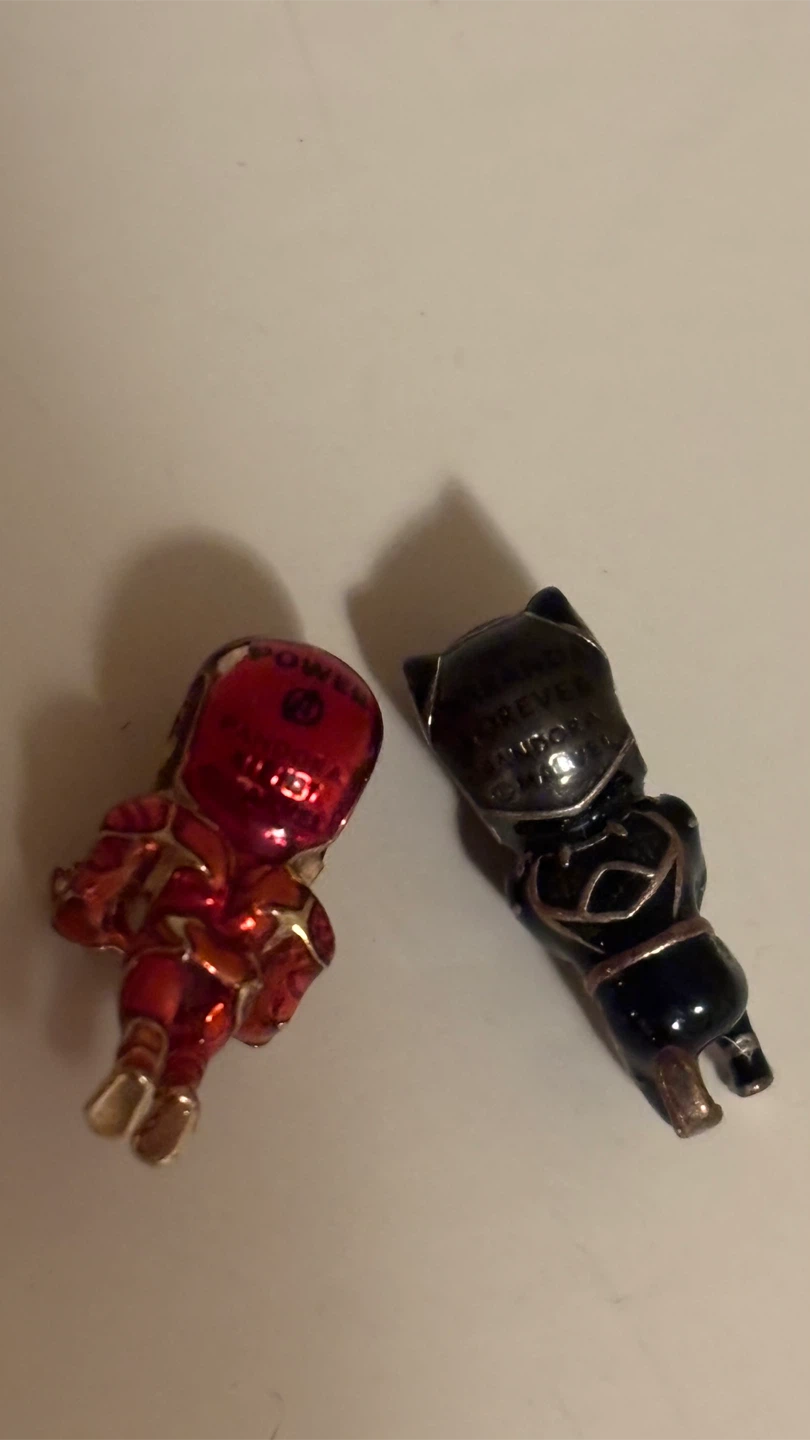Pandora Gold Plated Iron Man & Black Panther Charms - photo 3