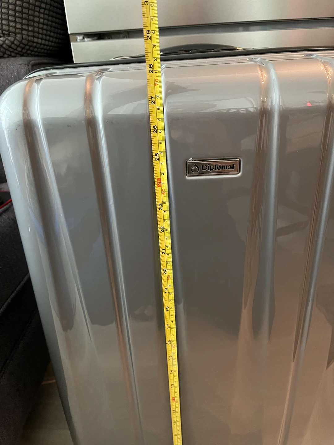 Diplomat 29-Inch Hard-Shell Spinner Luggage – Silver (Like New - photo 5