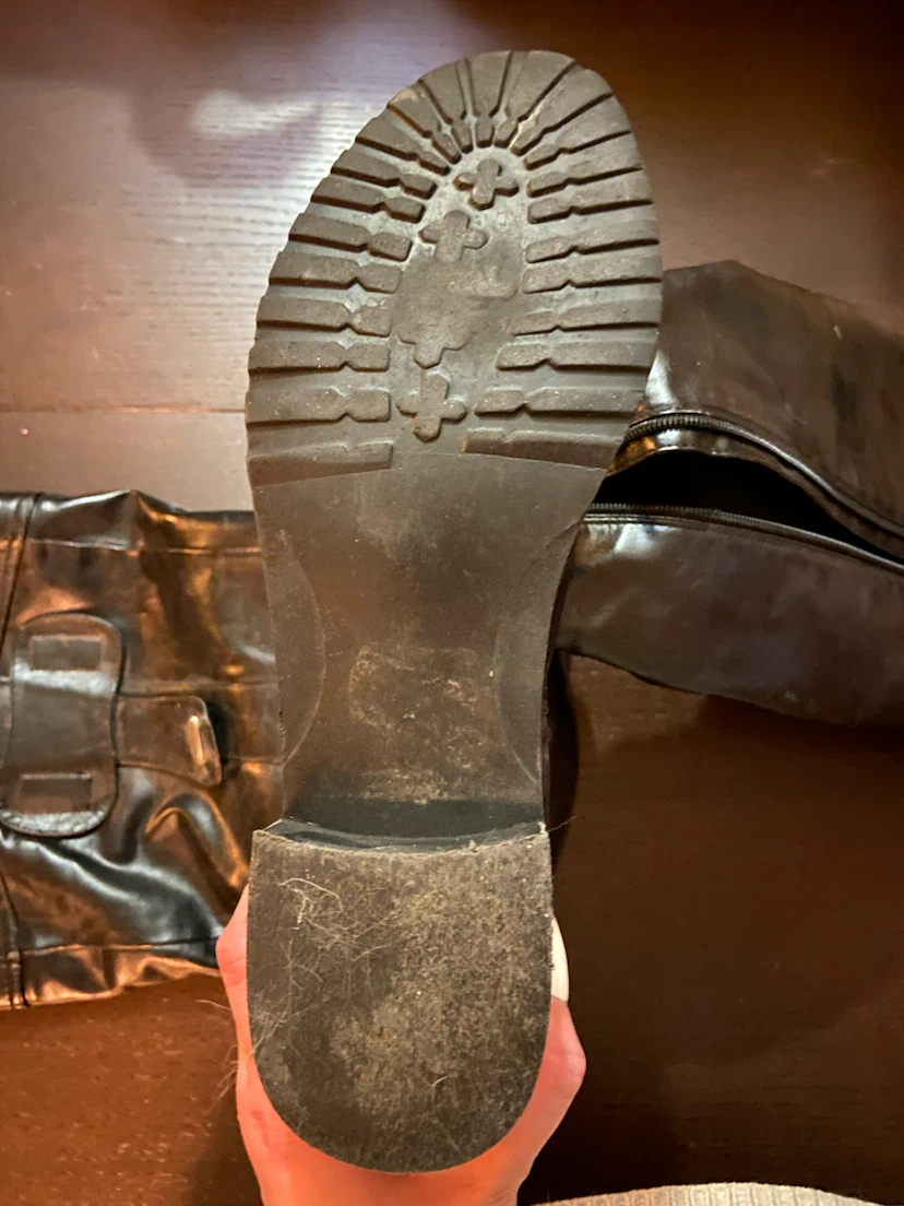 Black Boots - photo 2