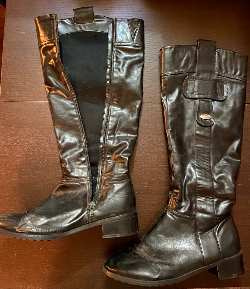 Black Boots