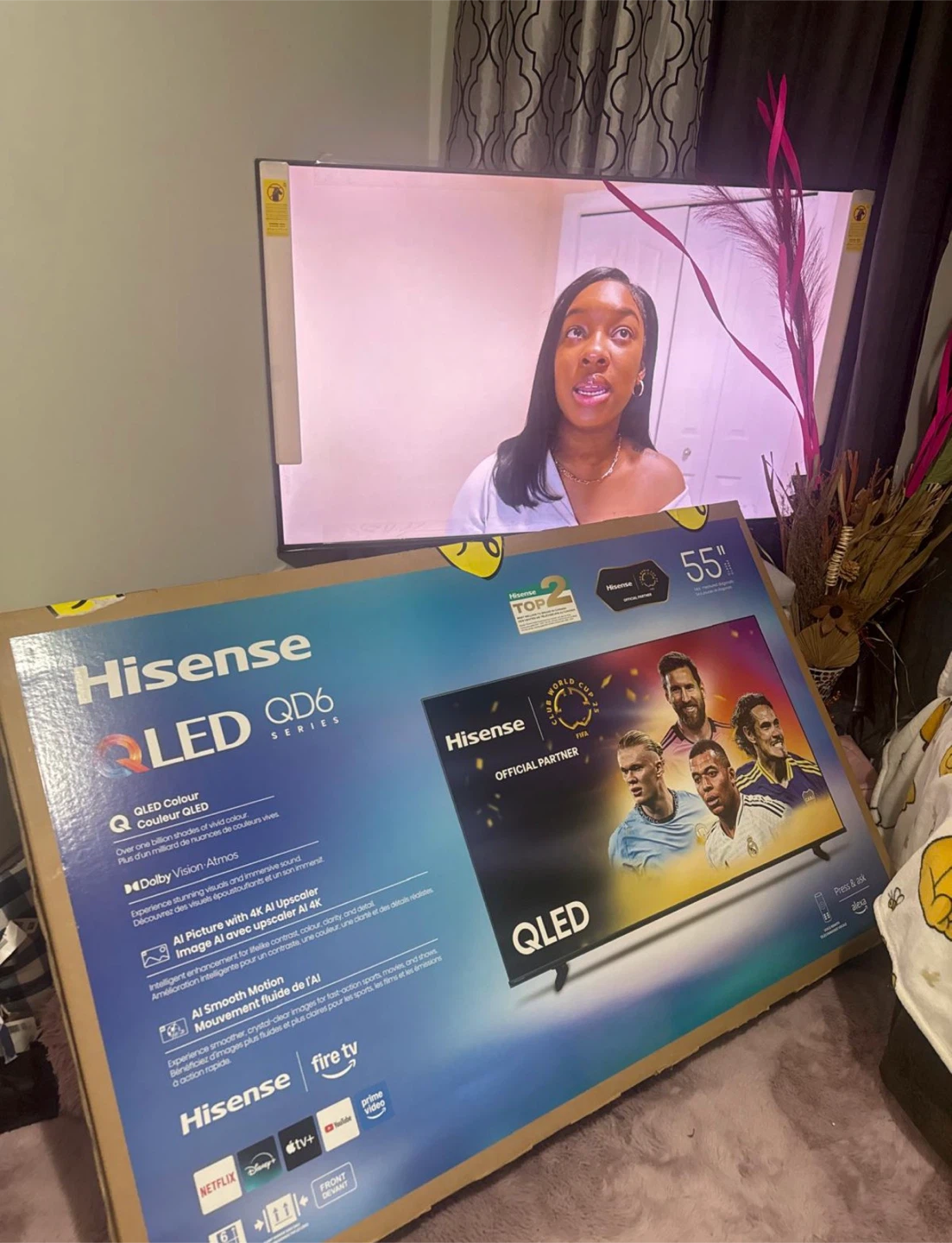 Hisense 55" QLED QD6 Series Smart TV