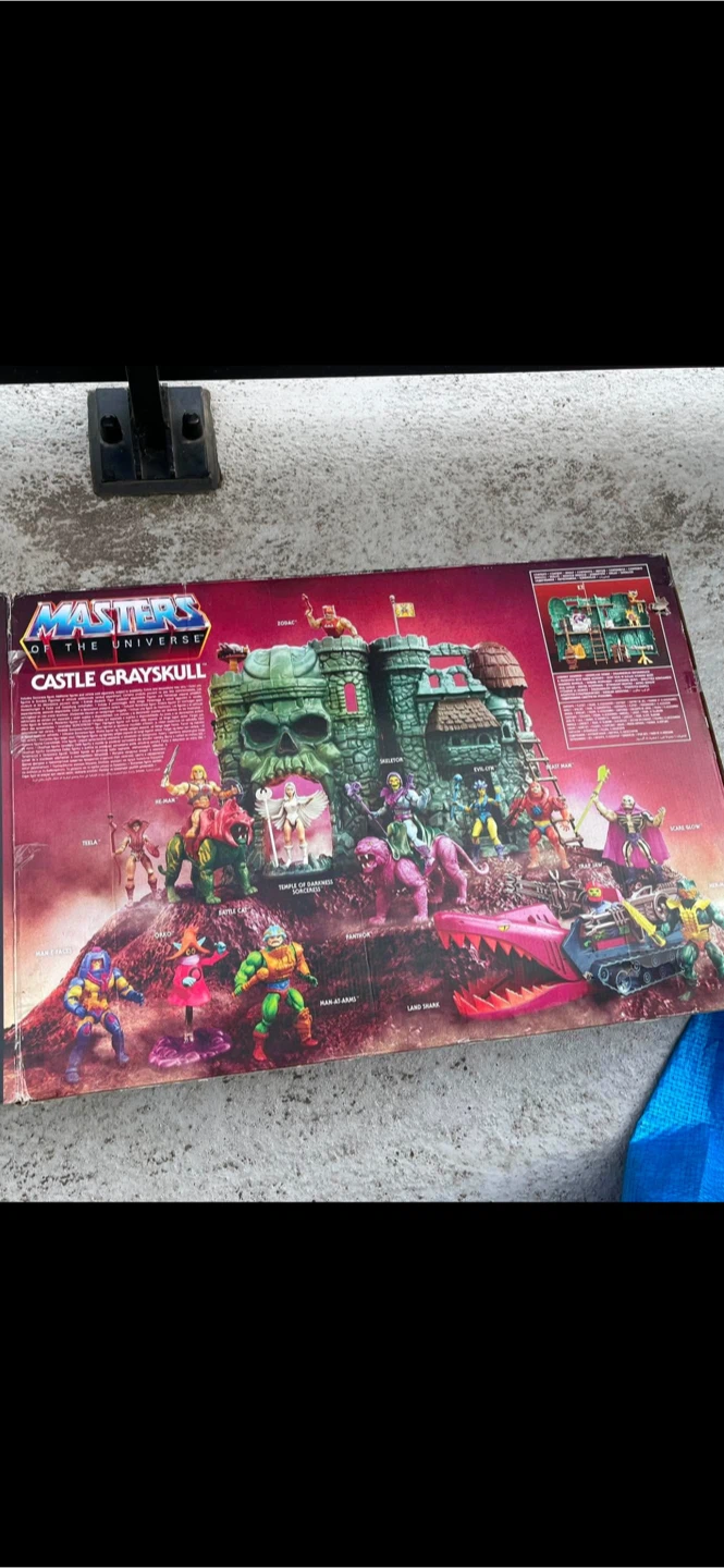 Masters of the Universe Castle Grayskull Playset - photo 3