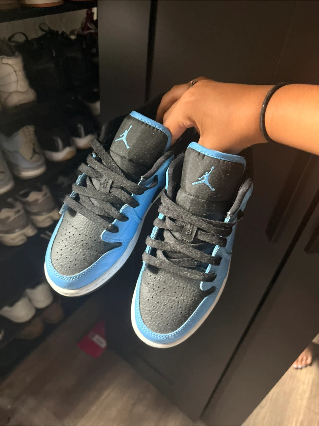 Air Jordan 1 Low SE University Blue Black White