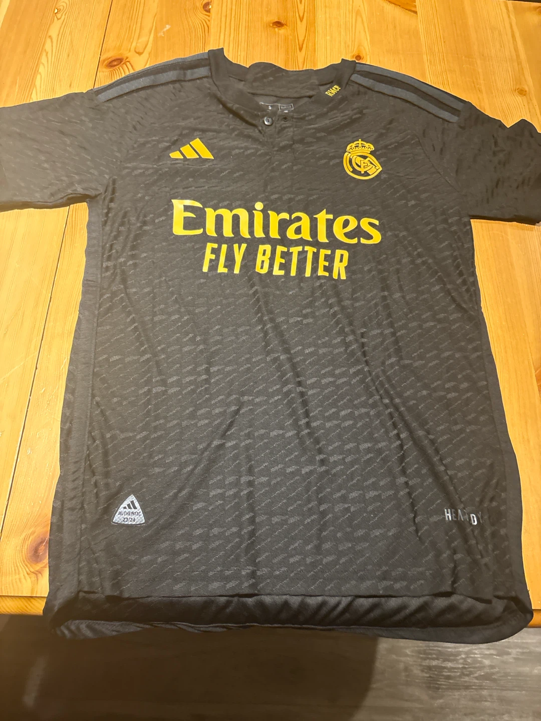 Real Madrid Mbappe 10 Jersey - photo 2