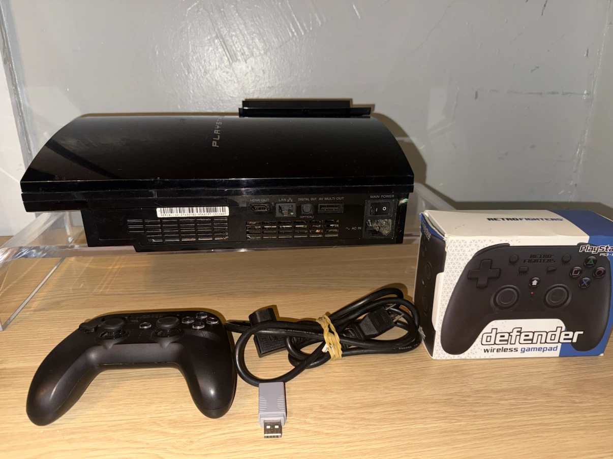 Japanese Backwards Compatible Sony PlayStation 3 - photo 2