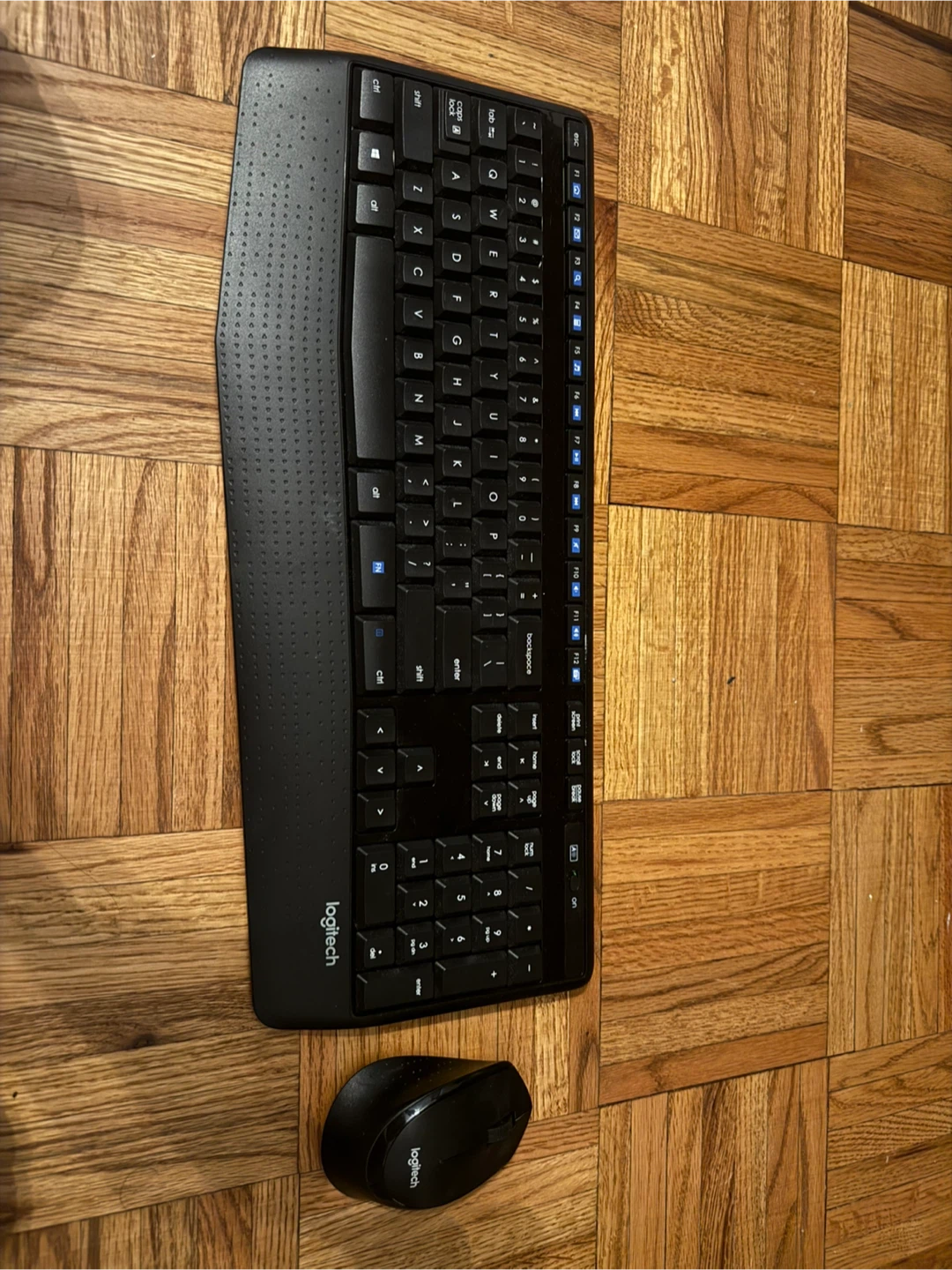 Logitech Wireless Keyboard and Mouse Combo