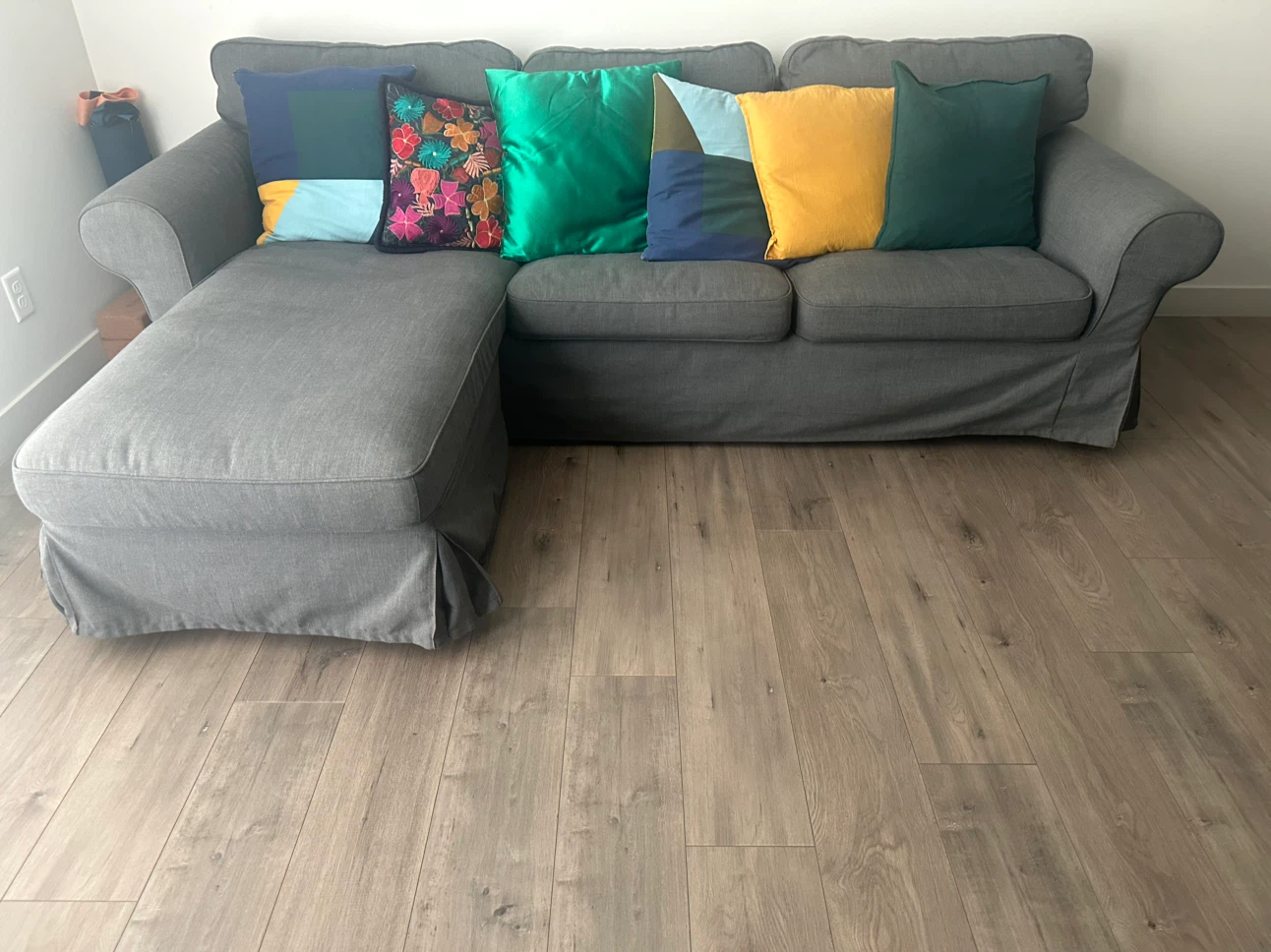 Ikea sectional couch, great conditions - photo 2