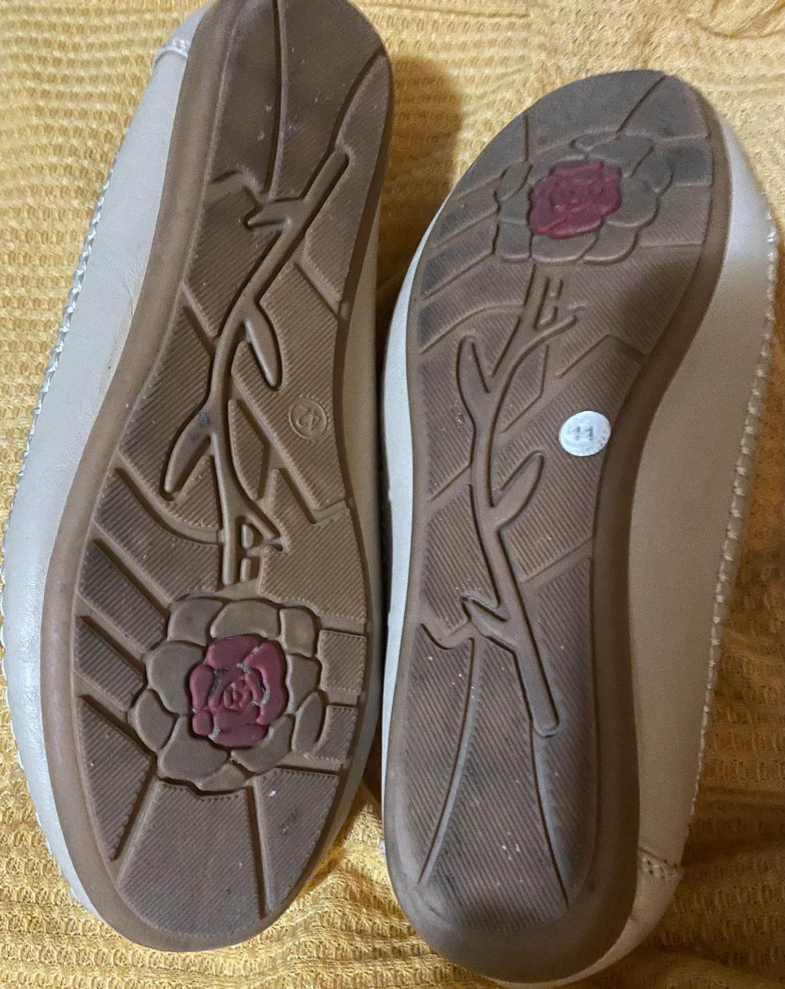 Women's Beige Loafers - photo 4