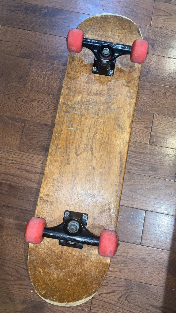 $25! 7.5” Beginner complete skateboard