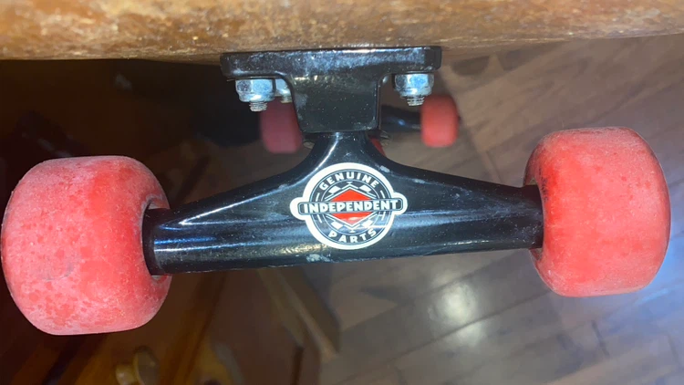 $25! 7.5” Beginner complete skateboard - photo 3