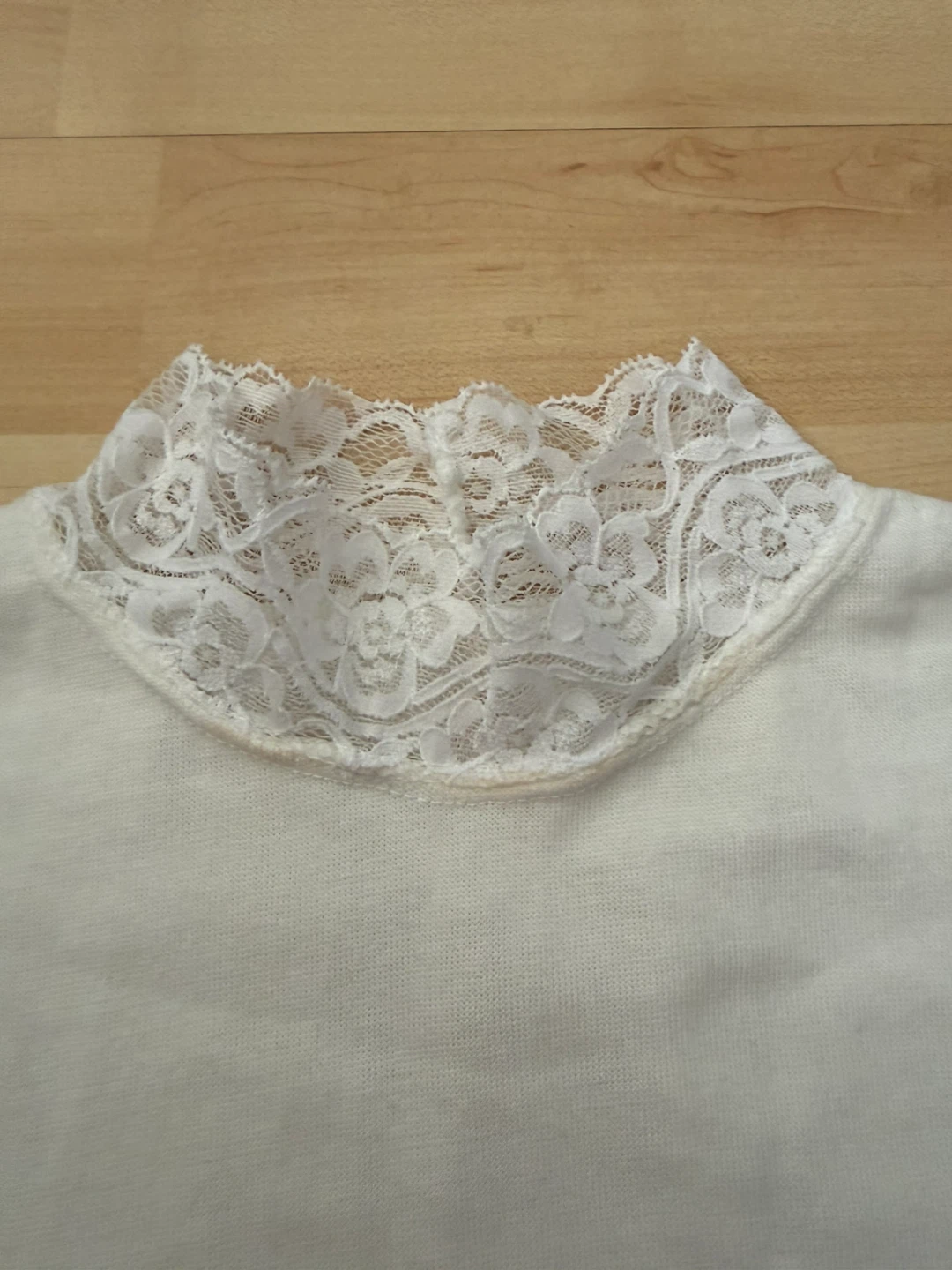 White Lace-Trim Mock Neck Top - photo 4