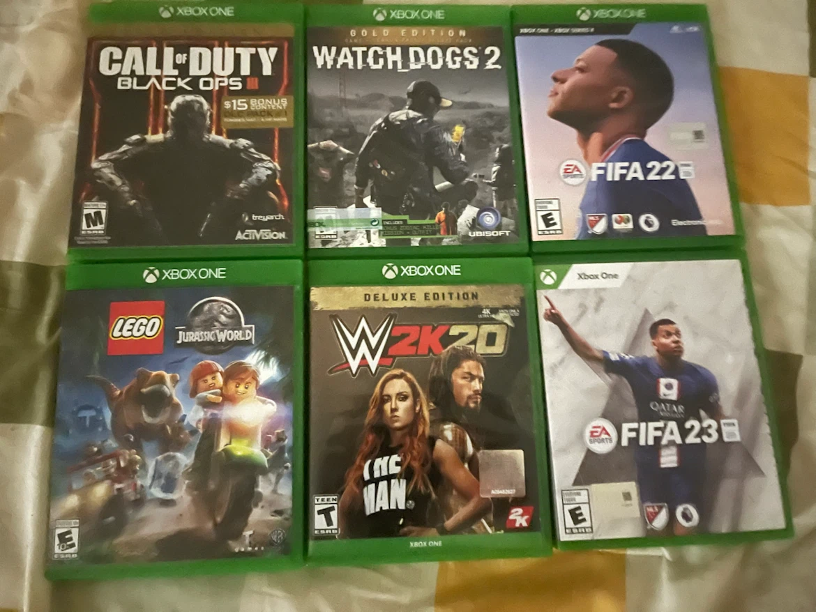 Collection of Xbox Games