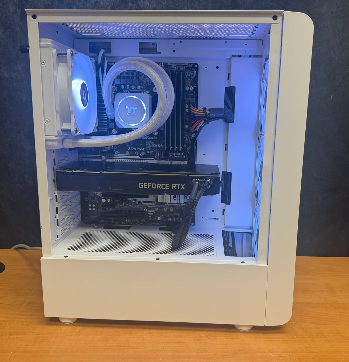 🔥 Gaming PC – RTX 3070 | i7-7700K | 16GB RAM | White ARGB Build - photo 2