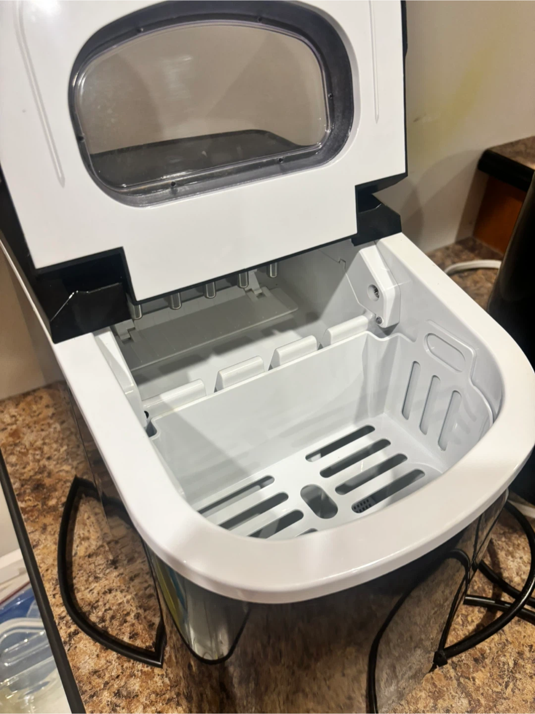 Black Portable Ice Maker - photo 2