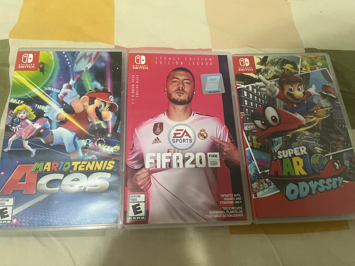 3 Nintendo Switch games