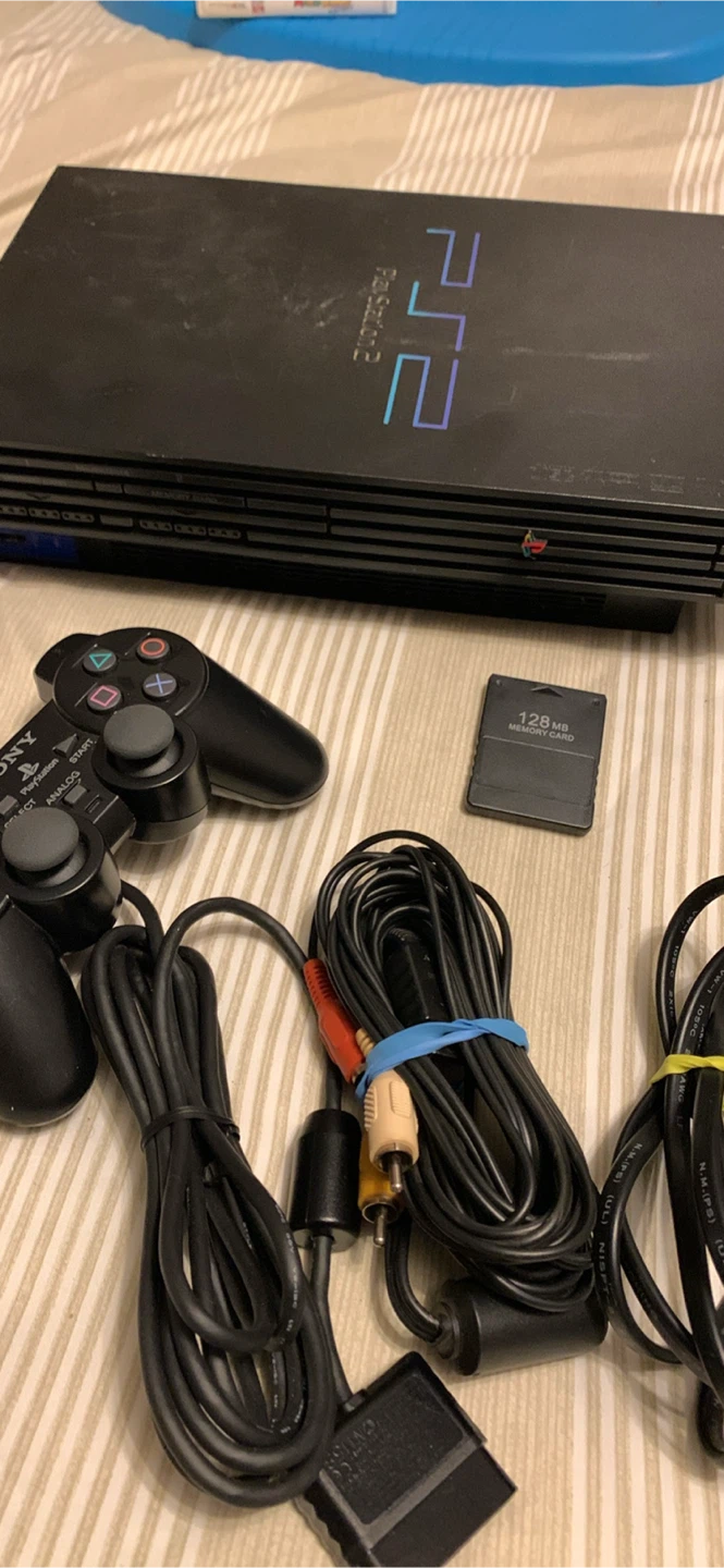 Sony PlayStation 2 FAT MODEL - photo 2