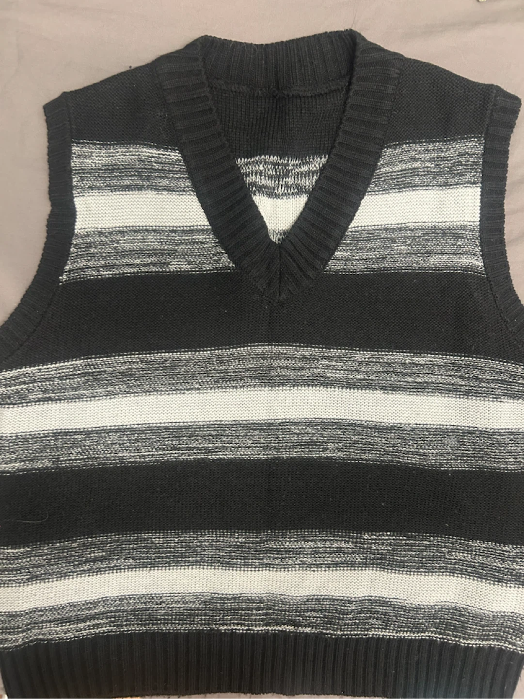 Women's Long Sleeve Top and vest - photo 5