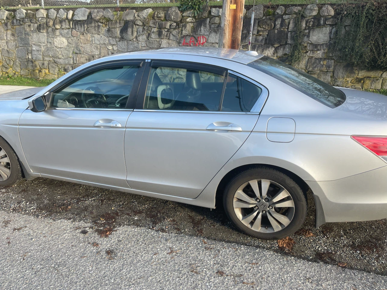 Silver Honda Accord Sedan - photo 3