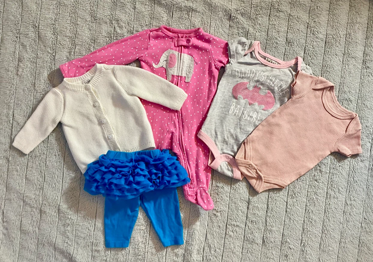 0-3 month girls clothing lot