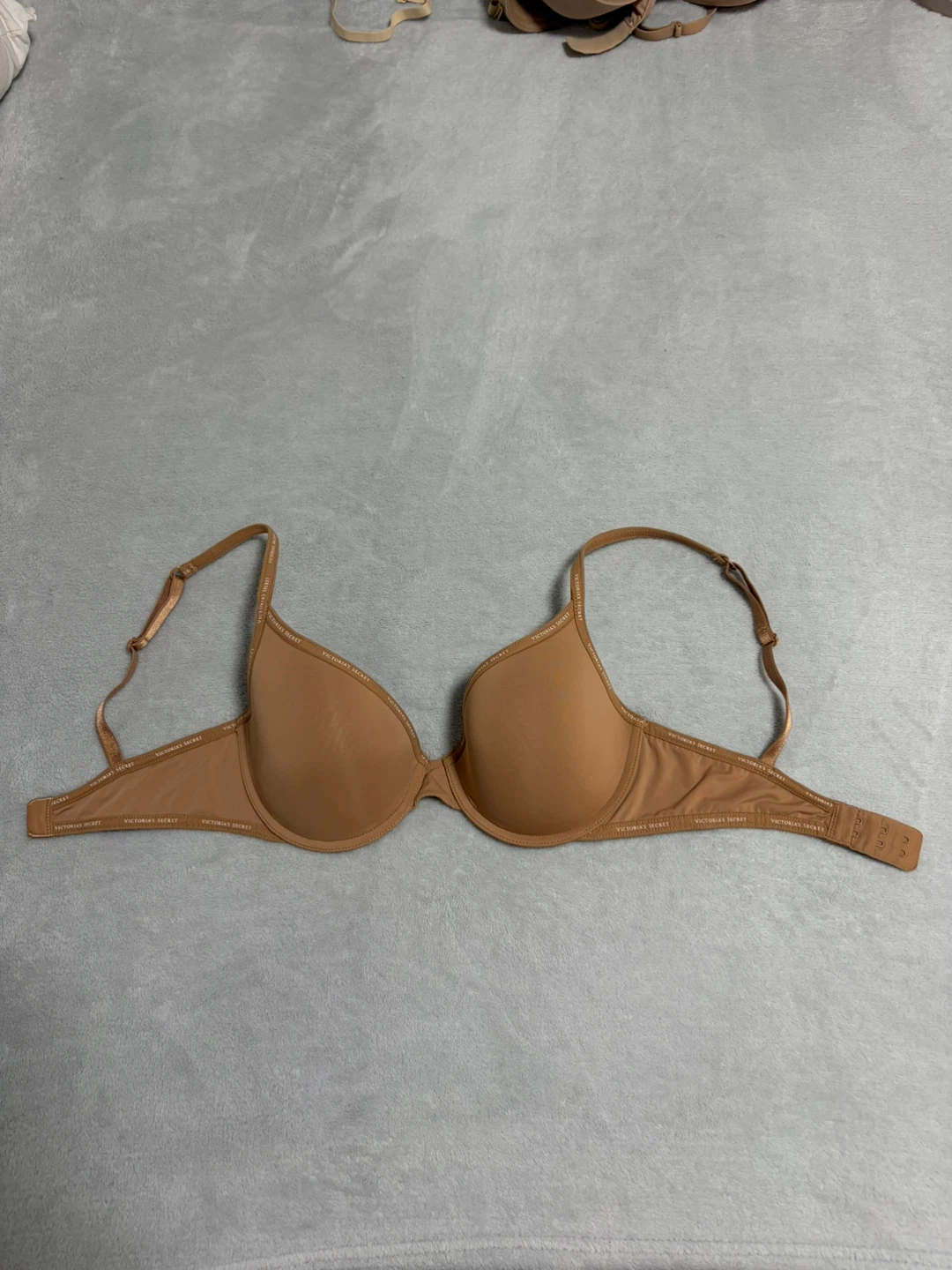 Victoria's Secret T-shirt Bra