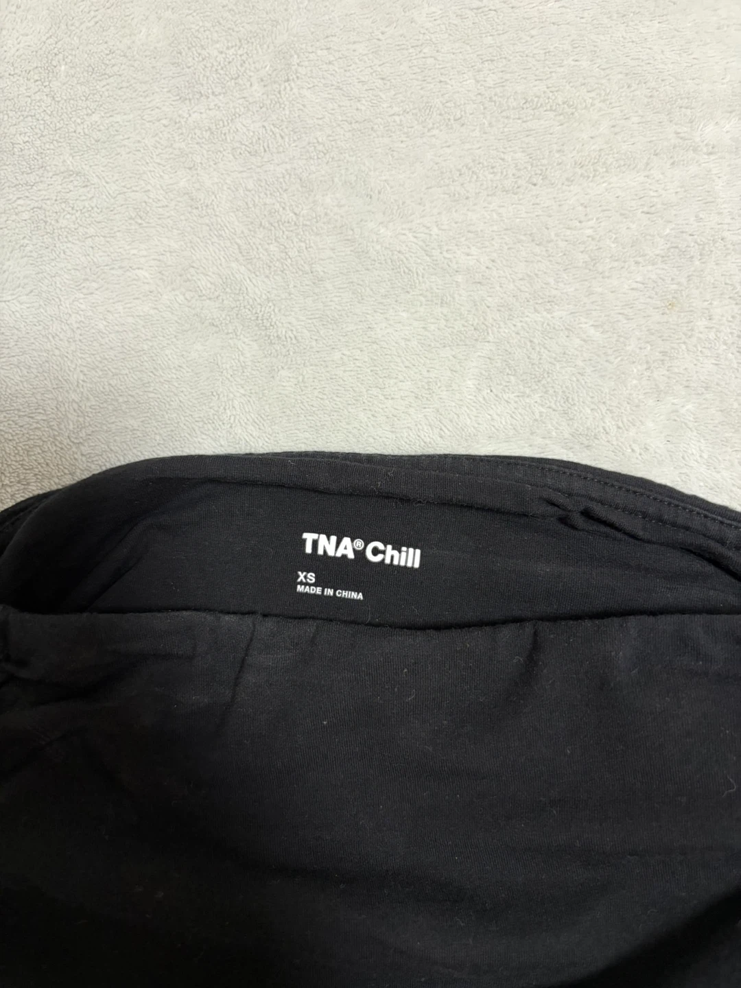 TNA Chill Ruched Skirt - photo 4