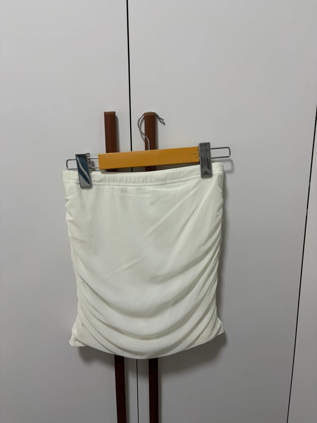 White ruched strapless top