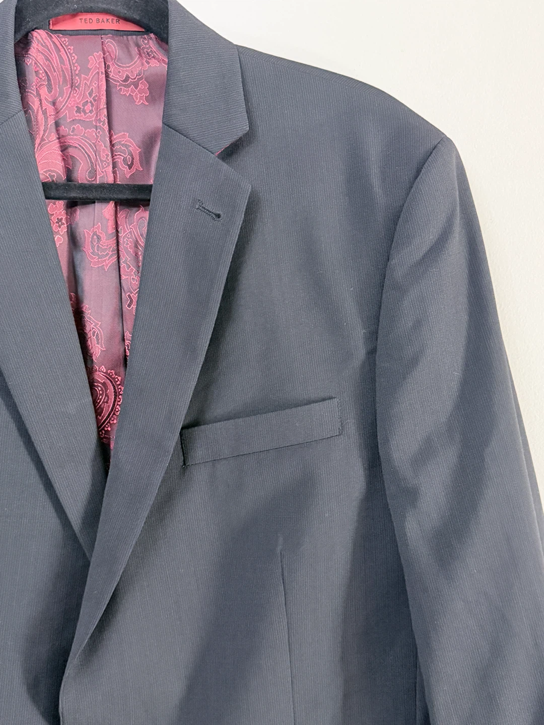 Ted Baker London Men’s Wool Suit  (Size 42L Jacket / 35L Pants) - photo 3