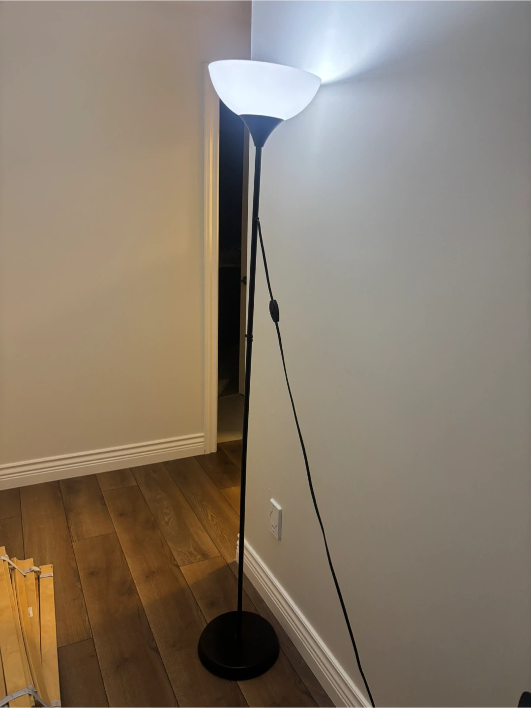Modern Floor Lamp - photo 2